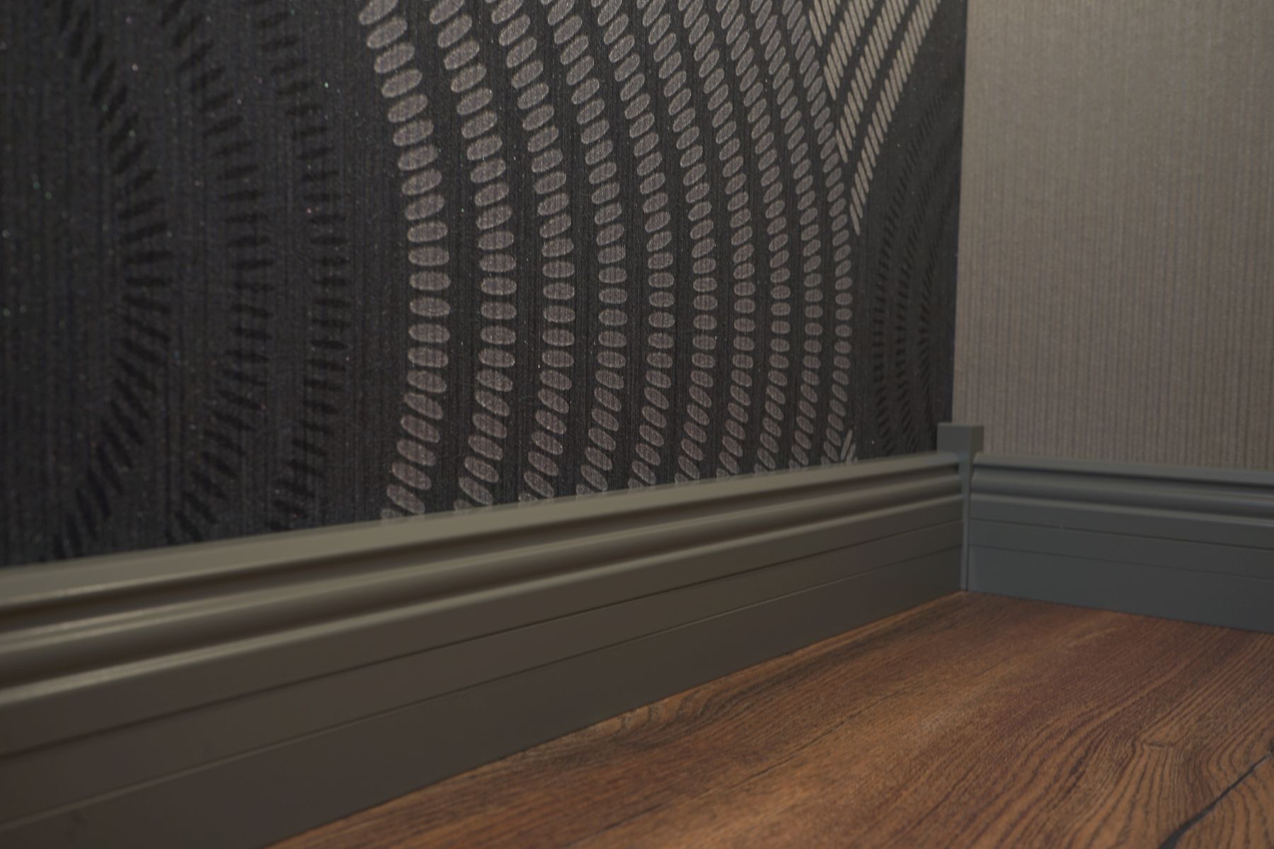 KuPro Aluminiumfussleiste grau/grau